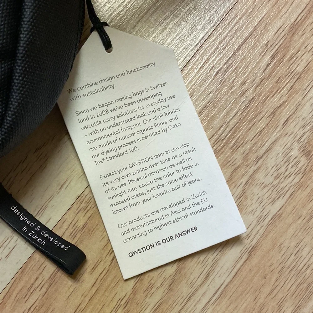 NWT QWSTION Toiletry Kit - Organic Jet Black